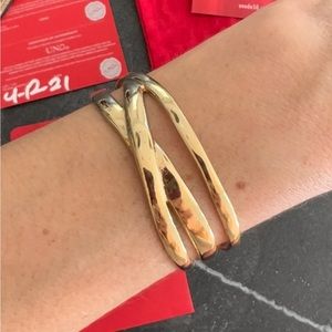 Uno de 50 Gold Bracelet Cuff
